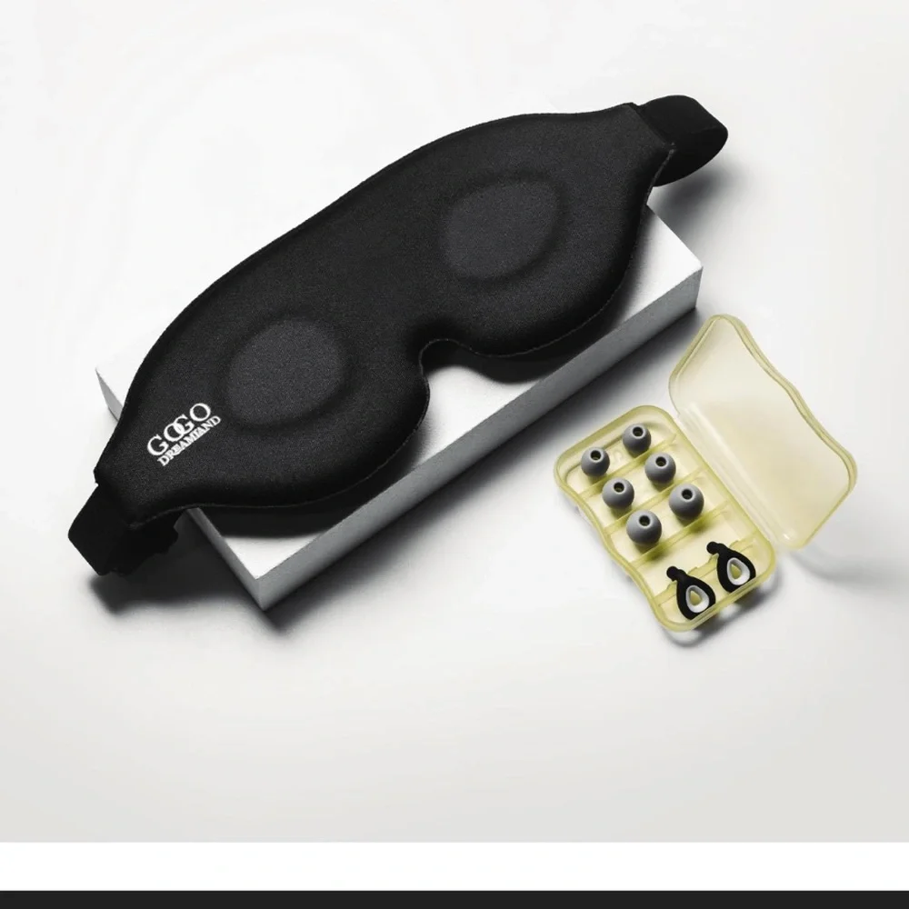 NIB Premium GOGO 3D Eye Mask for Sleep+Silicon Ear Plugs+